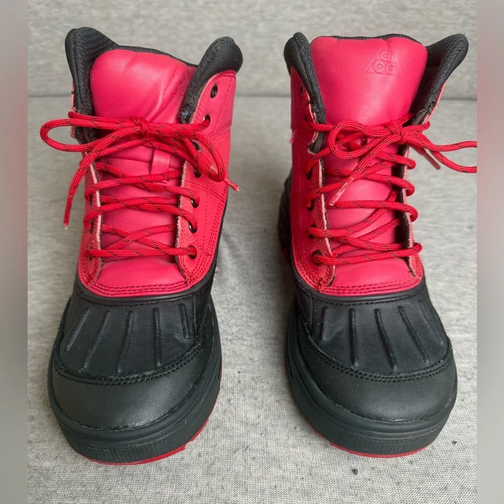 Nike ACG Woodside 2‎ High boy's Kid Boots Distance Red/Black 524872-601 SIZE 6Y